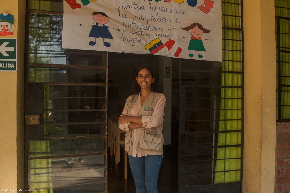 Mujer venezolana, profesora de los Espacios Amigables